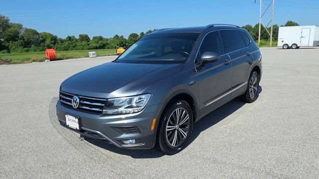Used 2018 Volkswagen Tiguan S AWD/4WD image 3