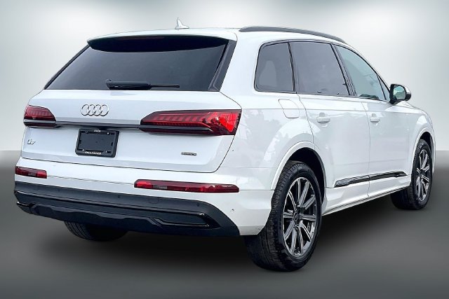 Used 2024 Audi Q7 2.0T Premium Plus AWD/4WD image 13