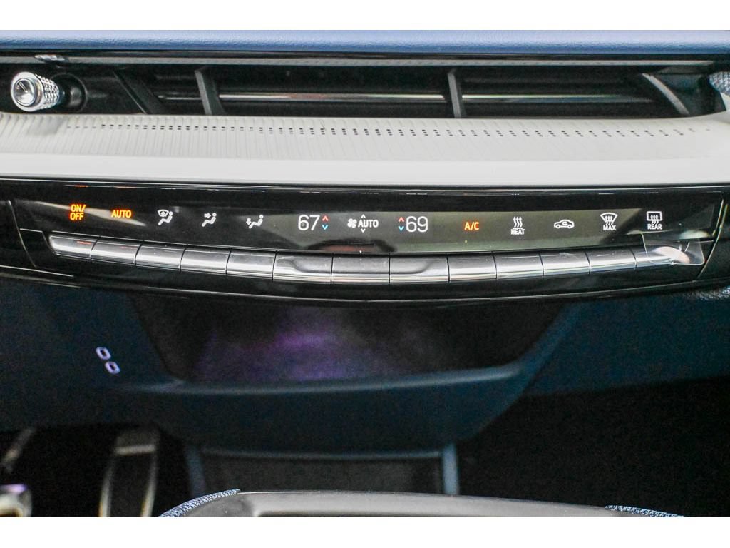 New 2027 Cadillac Optiq Premium Sport w/ LPO, ONYX Package AWD/4WD image 29
