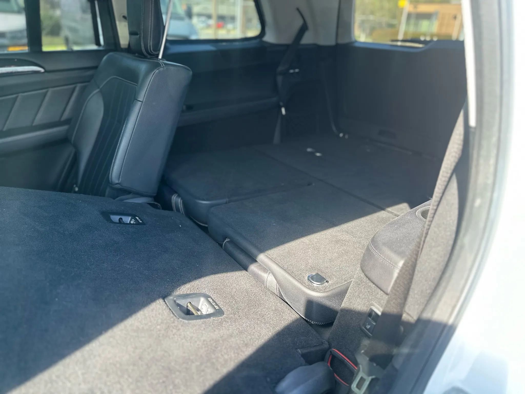 Used 2016 Mercedes-Benz GL 450 4MATIC image 18