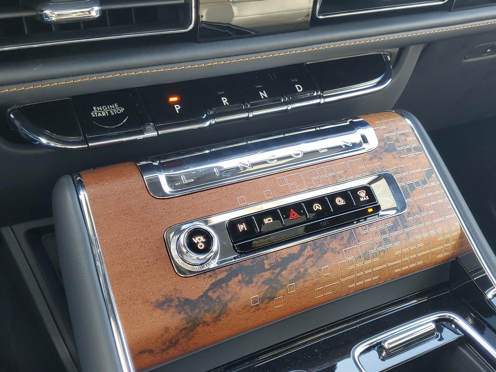 New 2025 Lincoln Aviator Black Label image 22