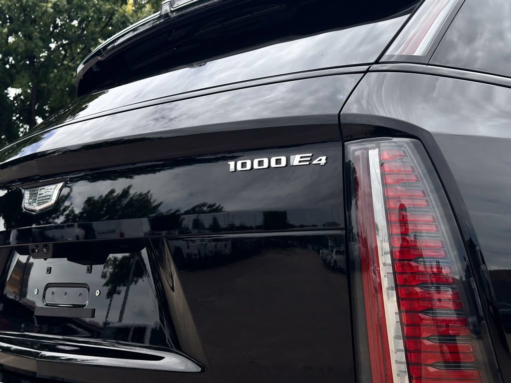 Used 2026 Cadillac Escalade IQ Sport 1 w/ LPO, Floor Liner Package AWD/4WD image 7