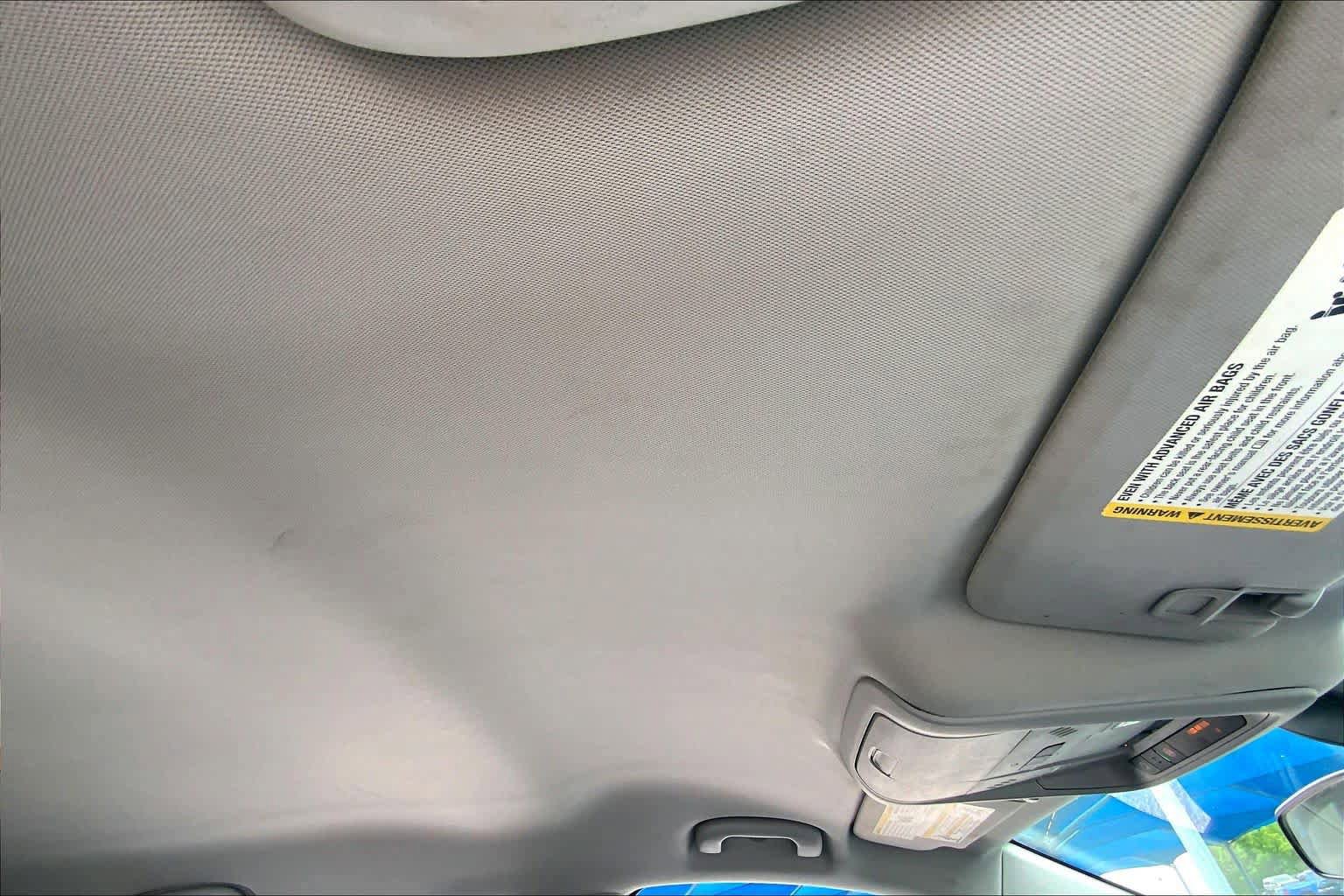 Used 2019 Chevrolet Equinox LT FWD image 14
