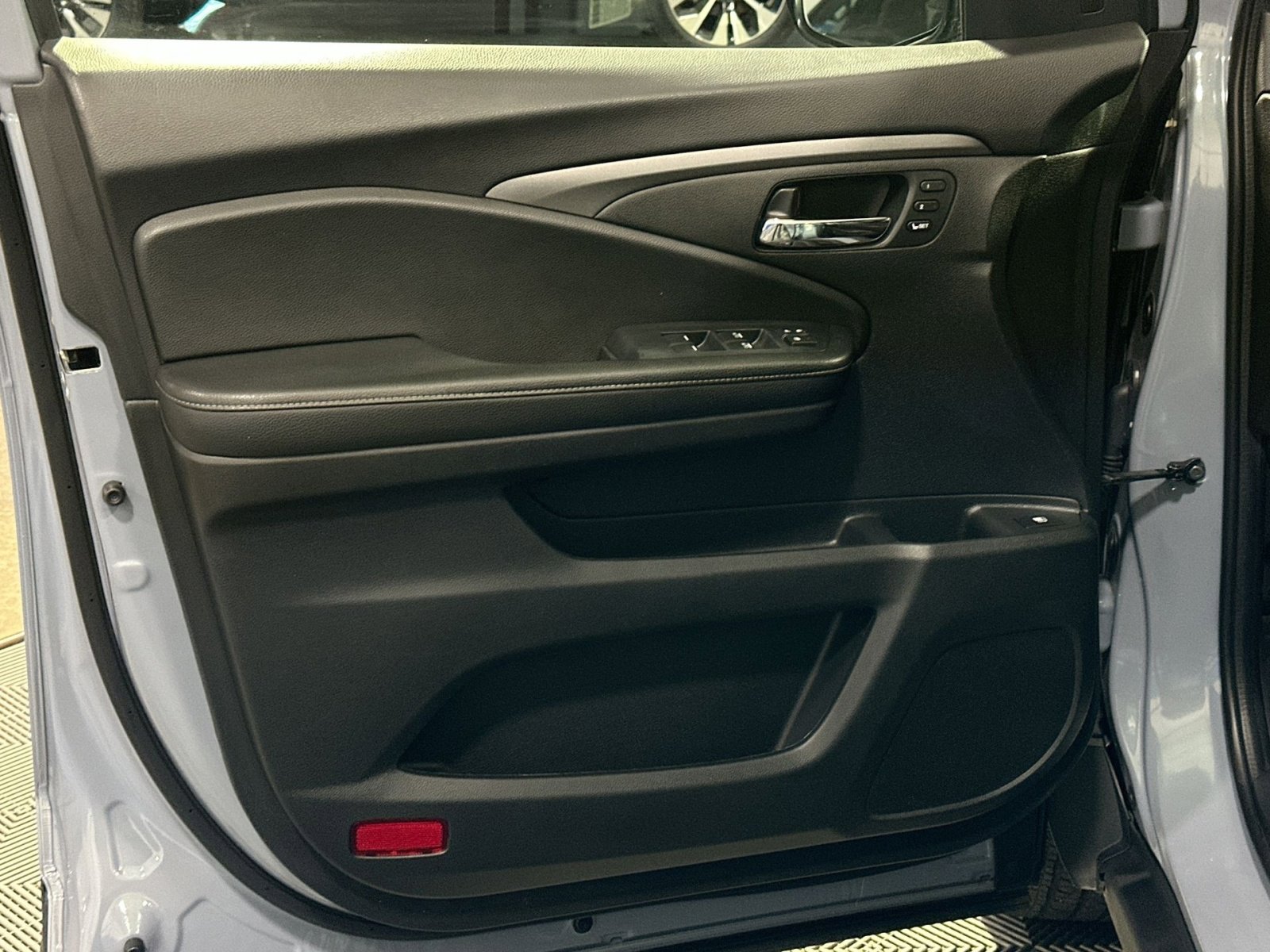 Used 2023 Honda Ridgeline RTL image 15