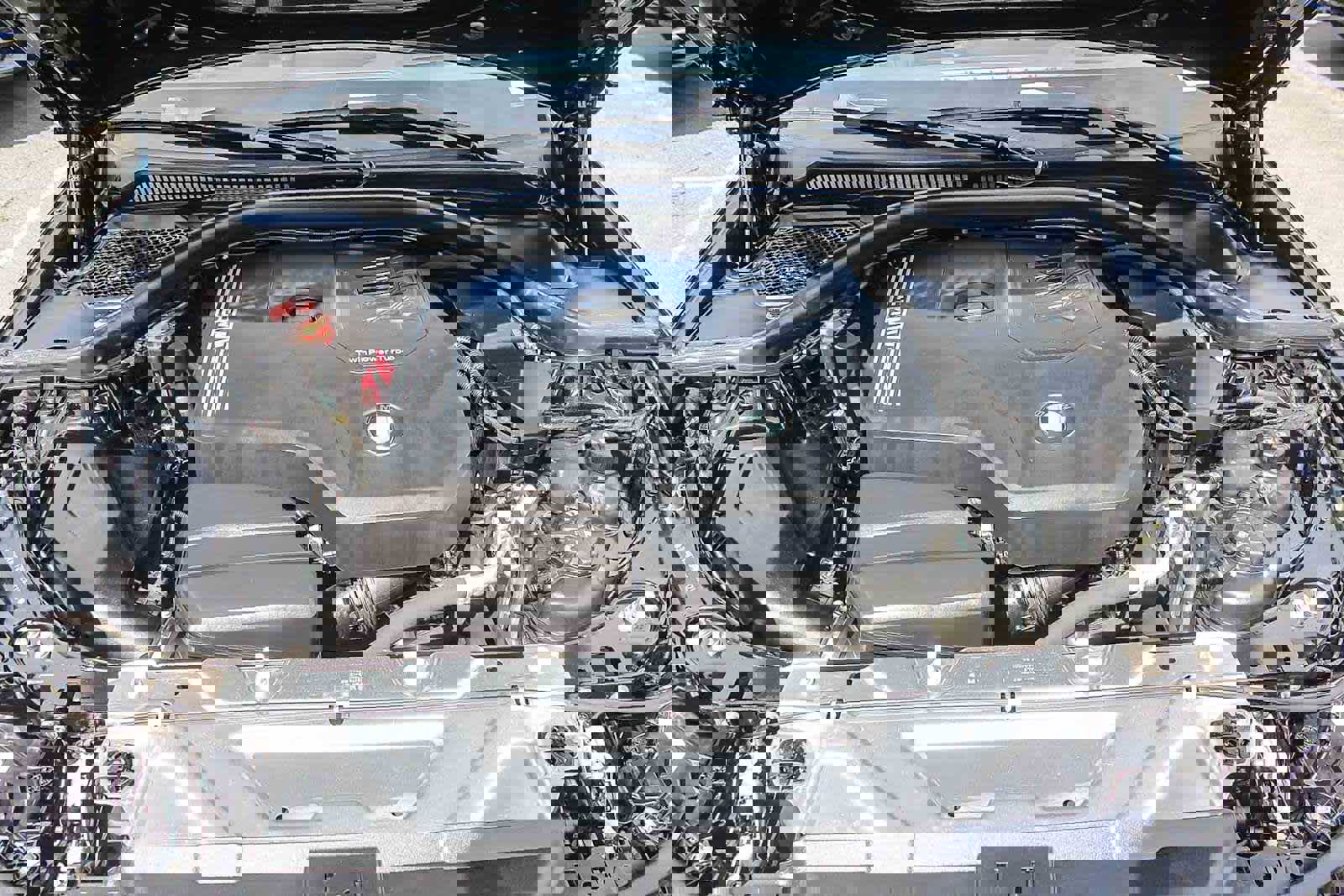 Used 2024 BMW 330i xDrive Sedan w/ Premium Package AWD/4WD image 25