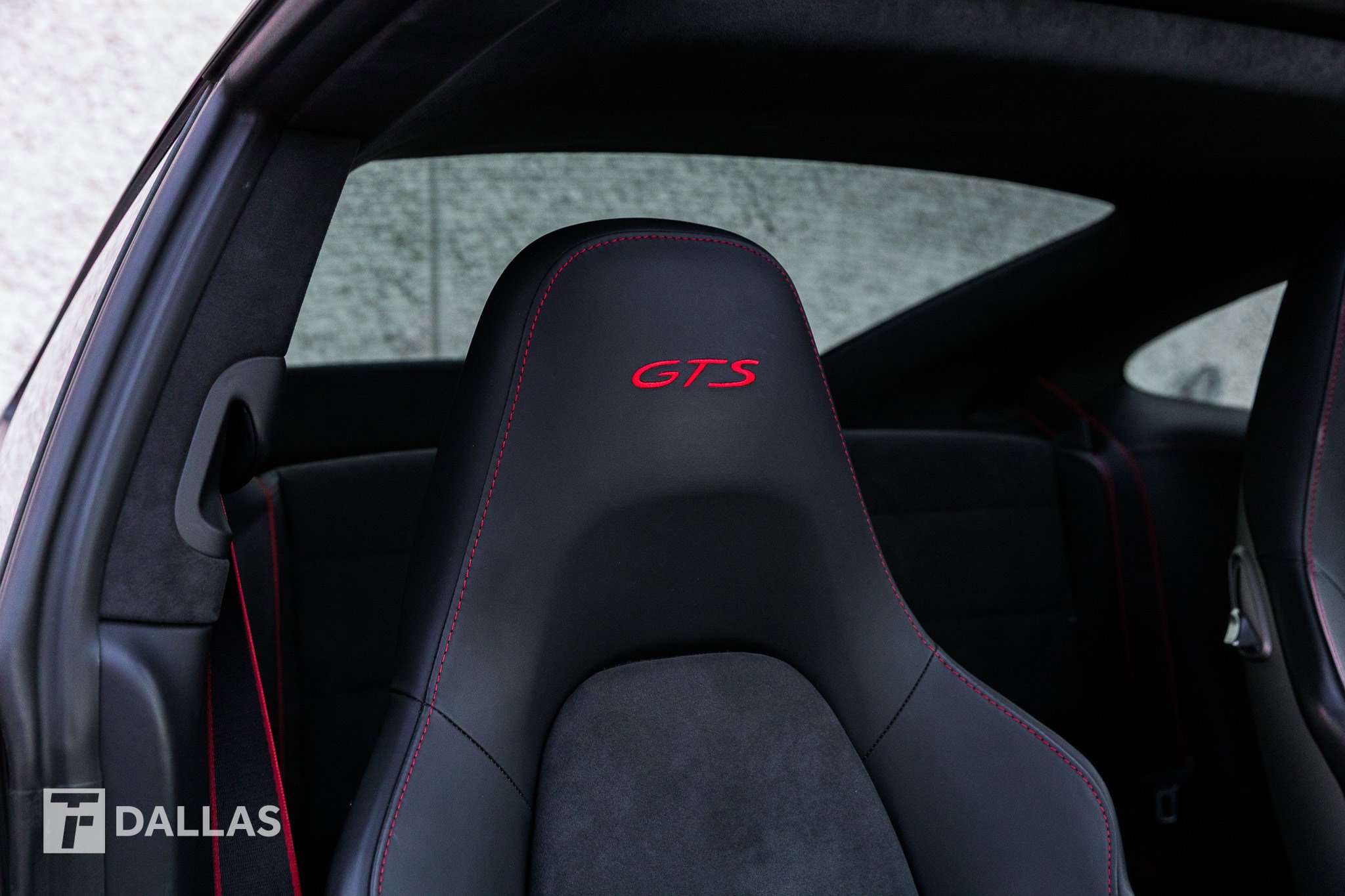 Used 2015 Porsche 911 Carrera GTS image 40