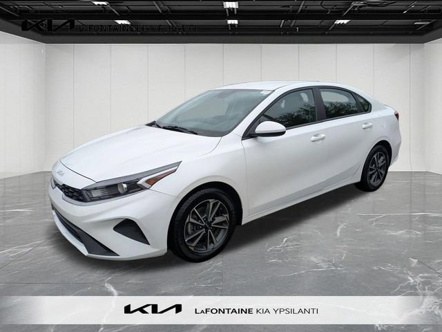 Used 2023 Kia Forte LXS FWD image 1
