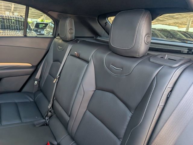 Used 2023 Cadillac XT4 Premium Luxury w/ Technology Package image 27