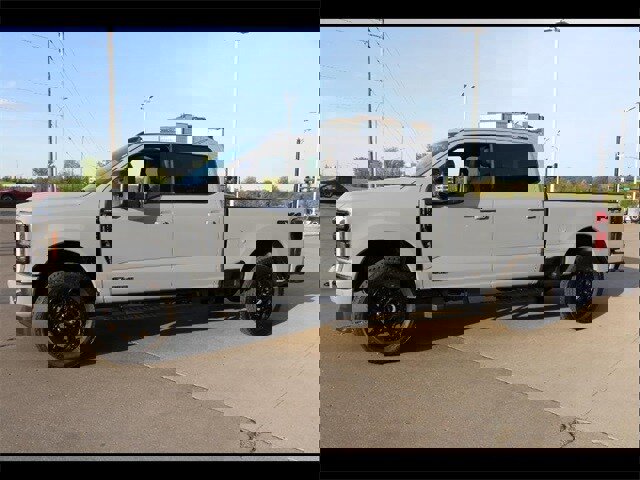 New 2025 Ford F250 Lariat w/ Lariat Ultimate Package image 3