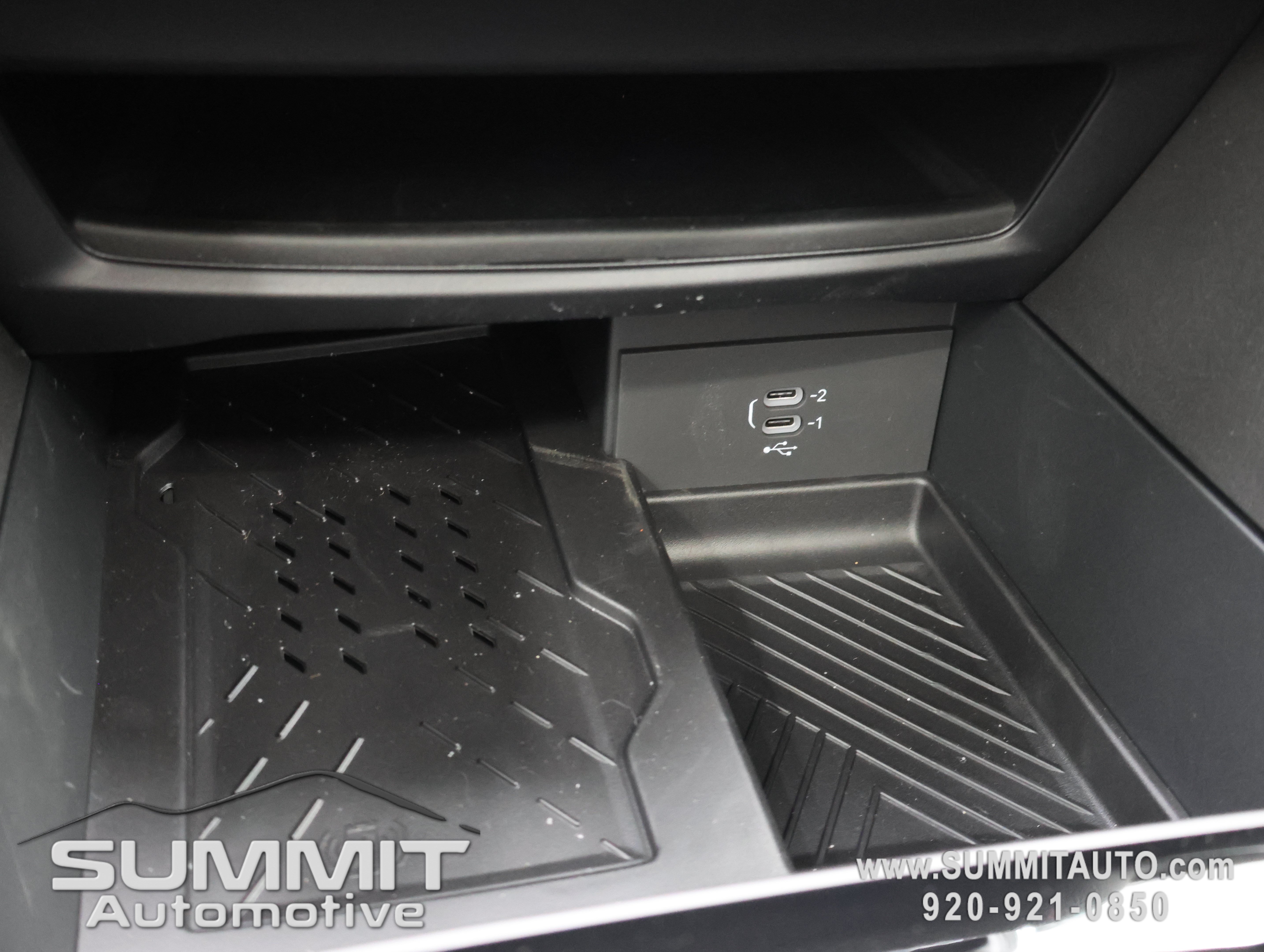New 2027 Chrysler Pacifica Limited AWD/4WD image 52