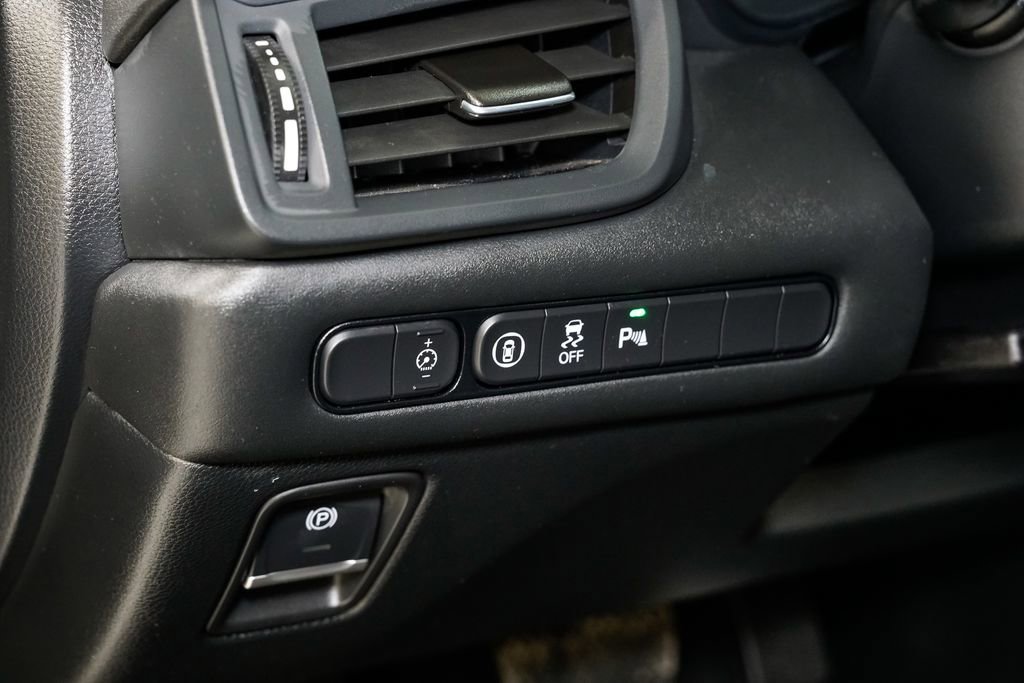 Certified 2025 Acura TLX w/ Technology Package image 12