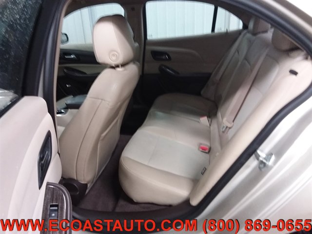 Used 2015 Chevrolet Malibu LTZ FWD image 12