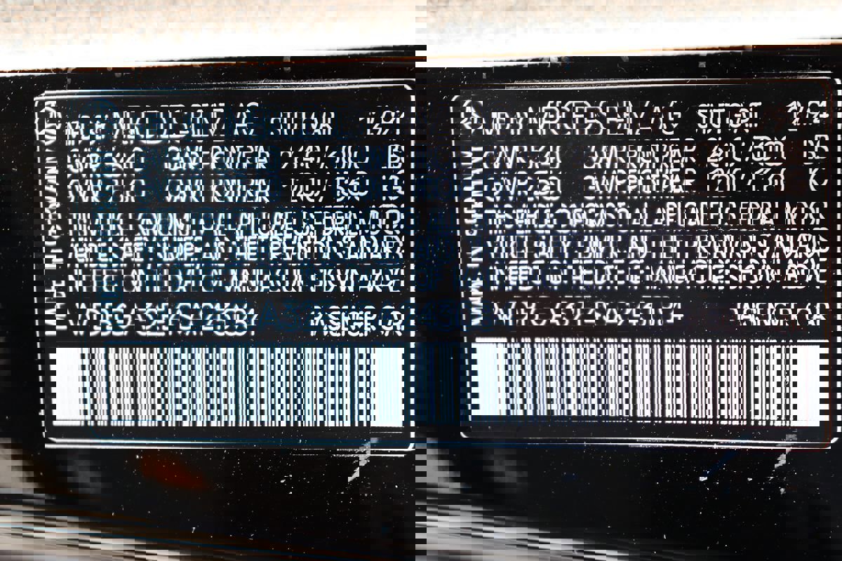 Used 1995 Mercedes-Benz S 320 image 52