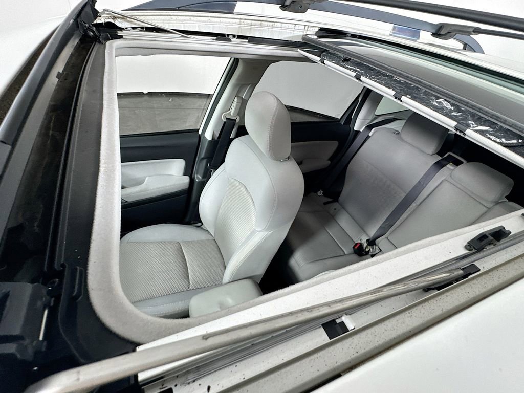 Used 2014 Subaru Forester 2.5i Premium w/ All-Weather Package image 24