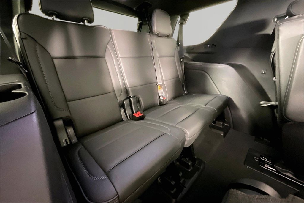 Certified 2022 GMC Yukon Denali RWD image 24
