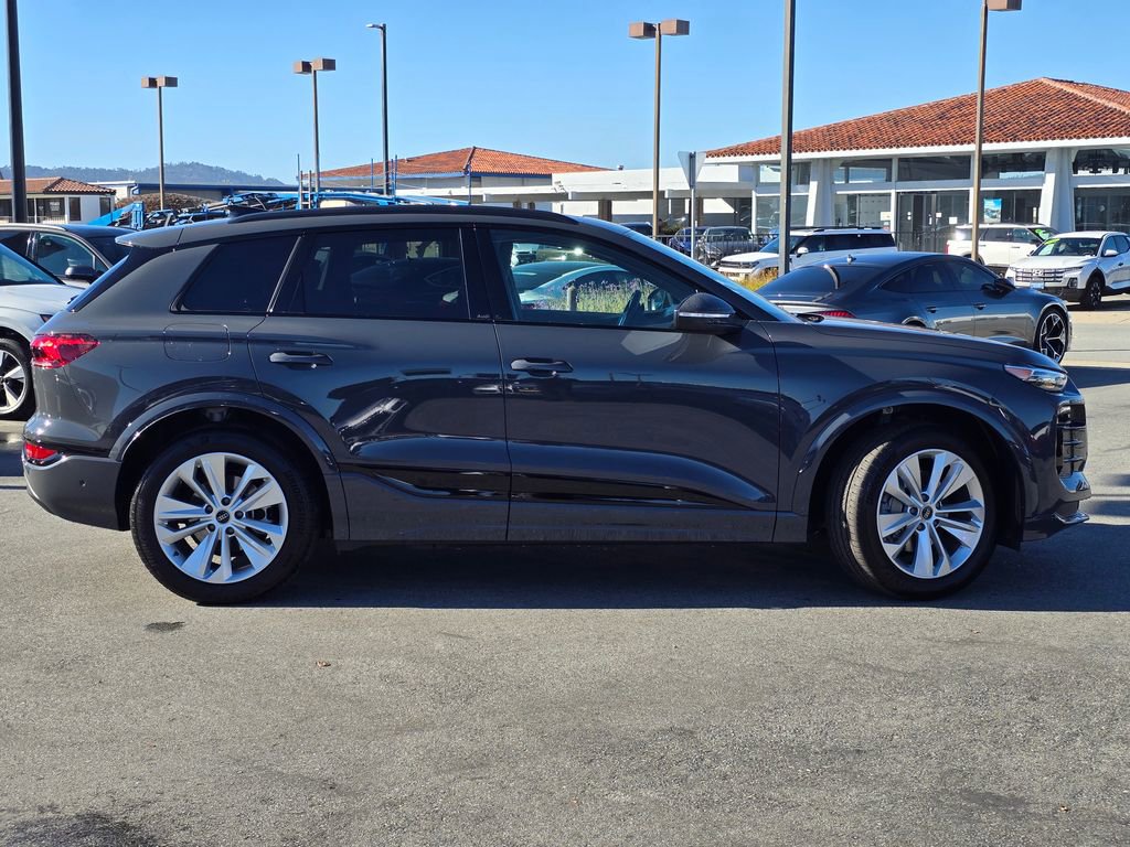 Used 2025 Audi Q6 e-tron Premium Plus w/ Premium Plus image 37