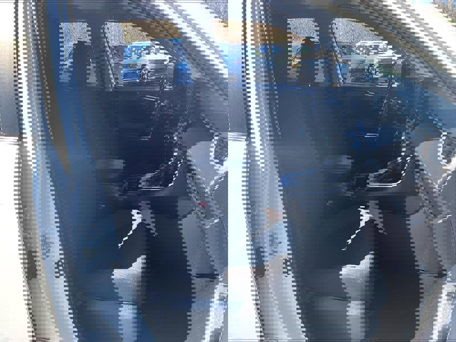 Used 2020 Toyota RAV4 LE w/ All Weather Liner Package image 11