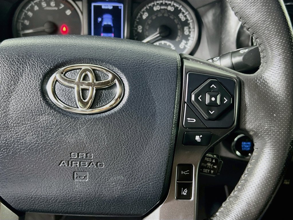 Used 2018 Toyota Tacoma TRD Sport RWD image 16
