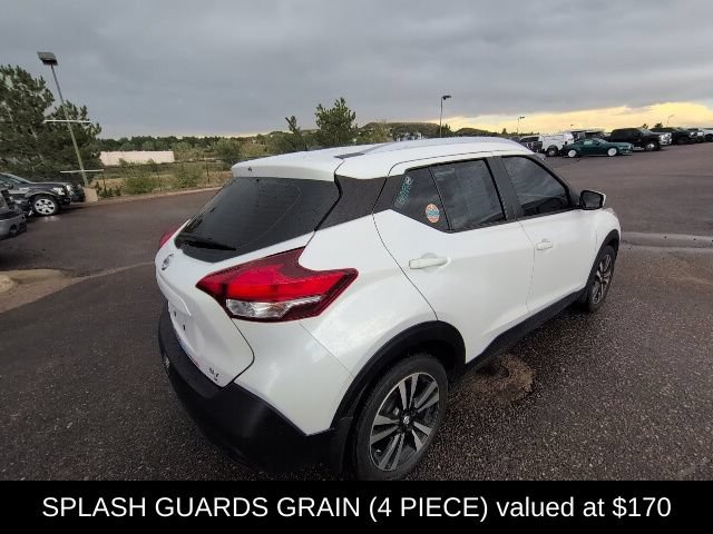 Used 2019 Nissan Kicks SV FWD image 6