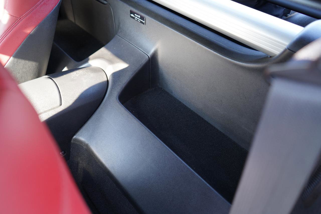 Used 2010 Nissan 370Z Touring w/ Sport Pkg image 22