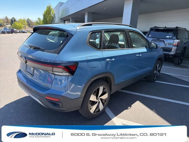 Used 2025 Volkswagen Taos S AWD/4WD image 3