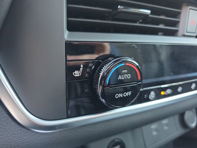 New 2026 Nissan Rogue SV image 27