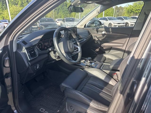 Used 2021 Audi Q5 2.0T Premium Plus w/ Premium Plus Package image 3