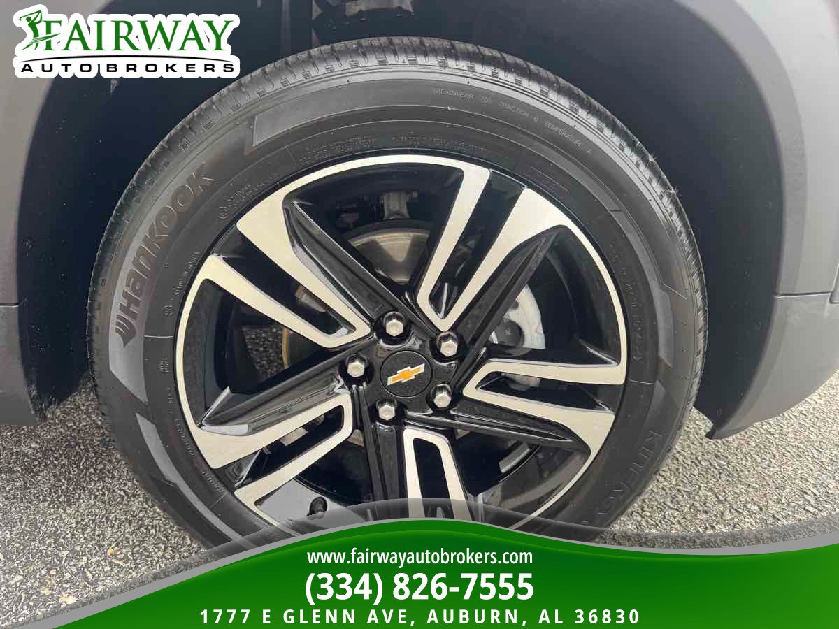 Used 2024 Chevrolet TrailBlazer LT w/ LT Cold Weather Package image 33