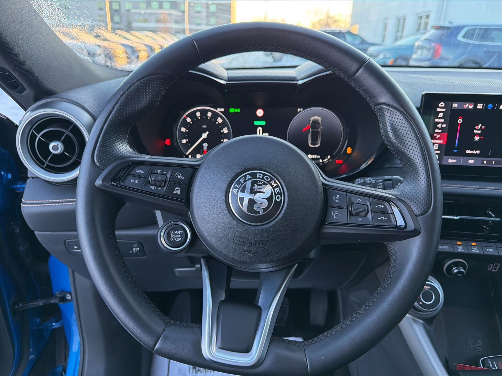 Used 2024 Alfa Romeo Tonale Ti image 12