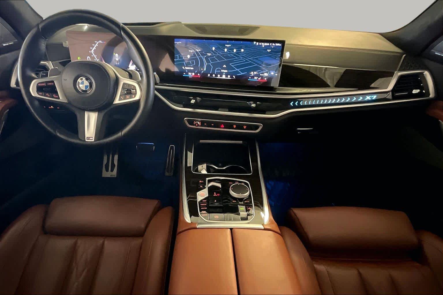 Used 2024 BMW X7 xDrive40i w/ M Sport Package AWD/4WD image 14