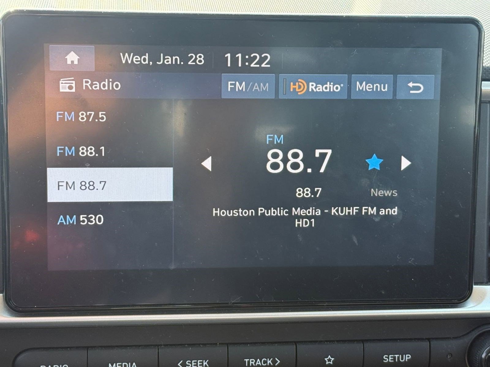 Used 2024 Hyundai Venue SE image 24