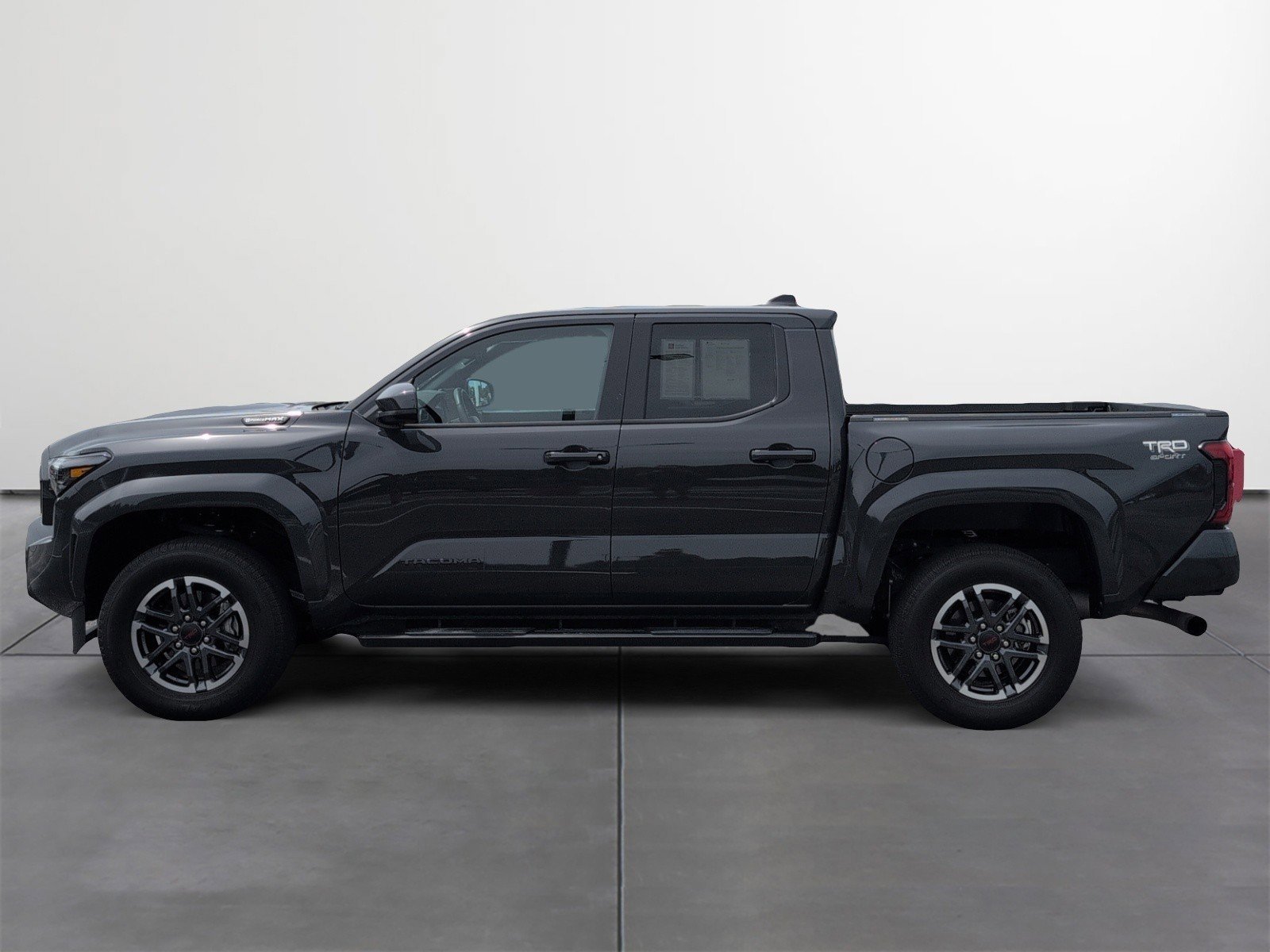 Certified 2024 Toyota Tacoma TRD Sport AWD/4WD image 3