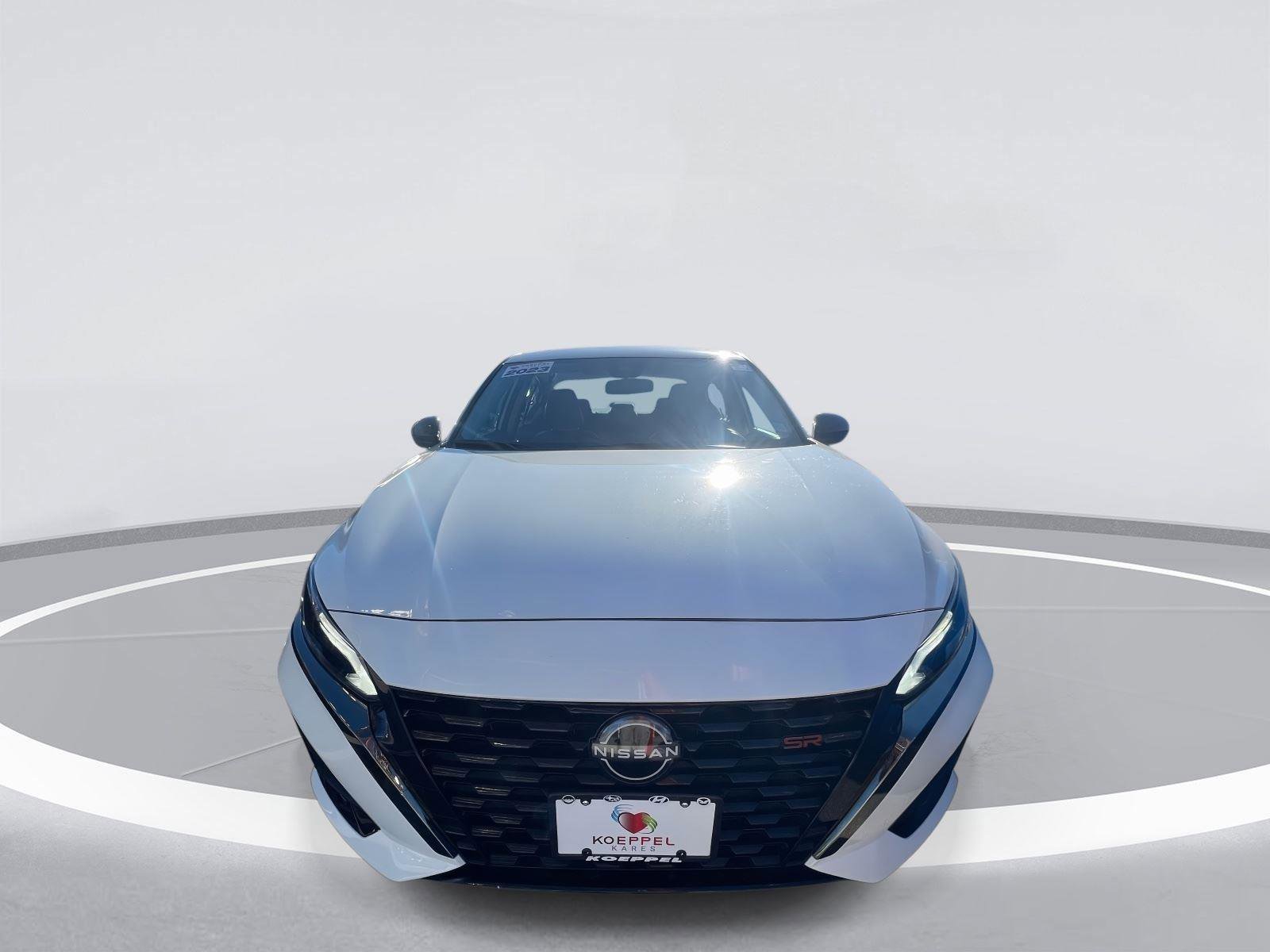 Certified 2023 Nissan Altima 2.5 SR image 2