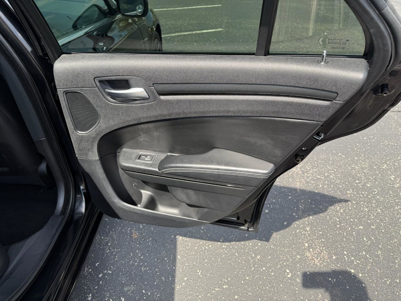 Used 2012 Chrysler 300 S w/ Luxury Group image 22