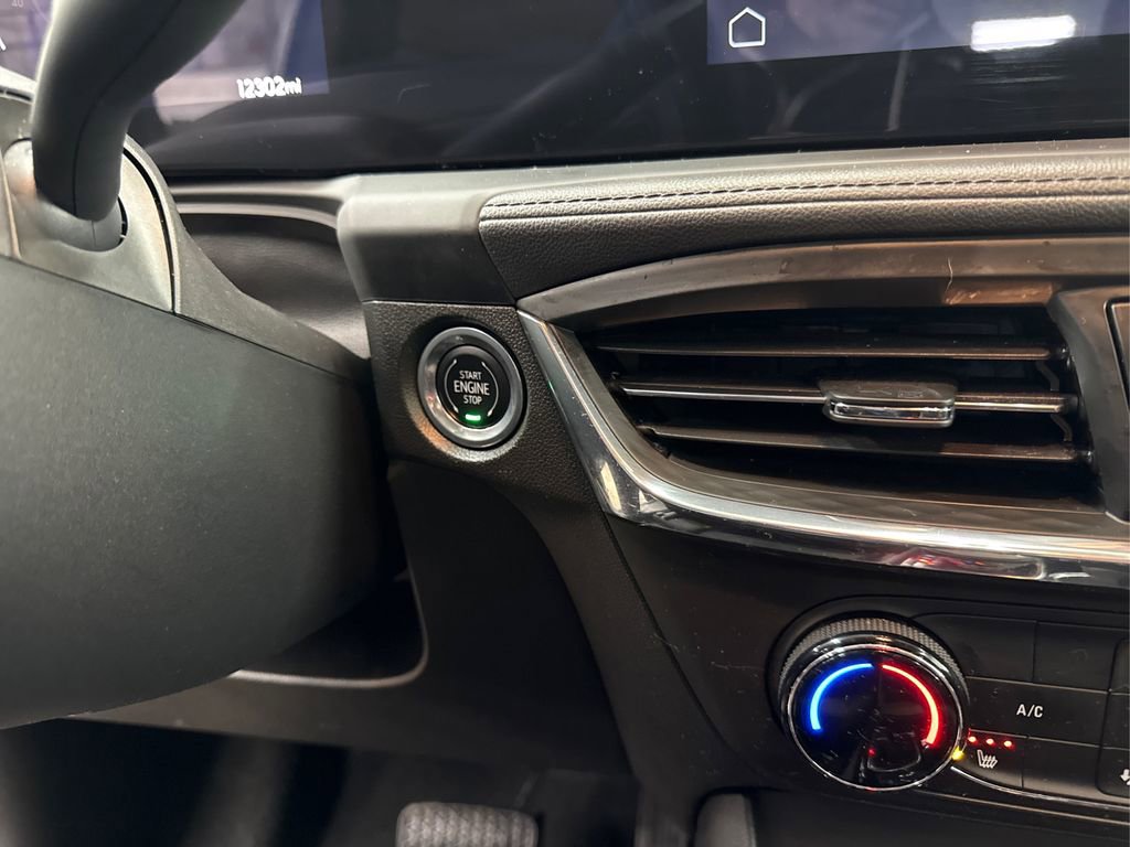 Used 2025 Buick Encore GX Preferred w/ Comfort Package image 30