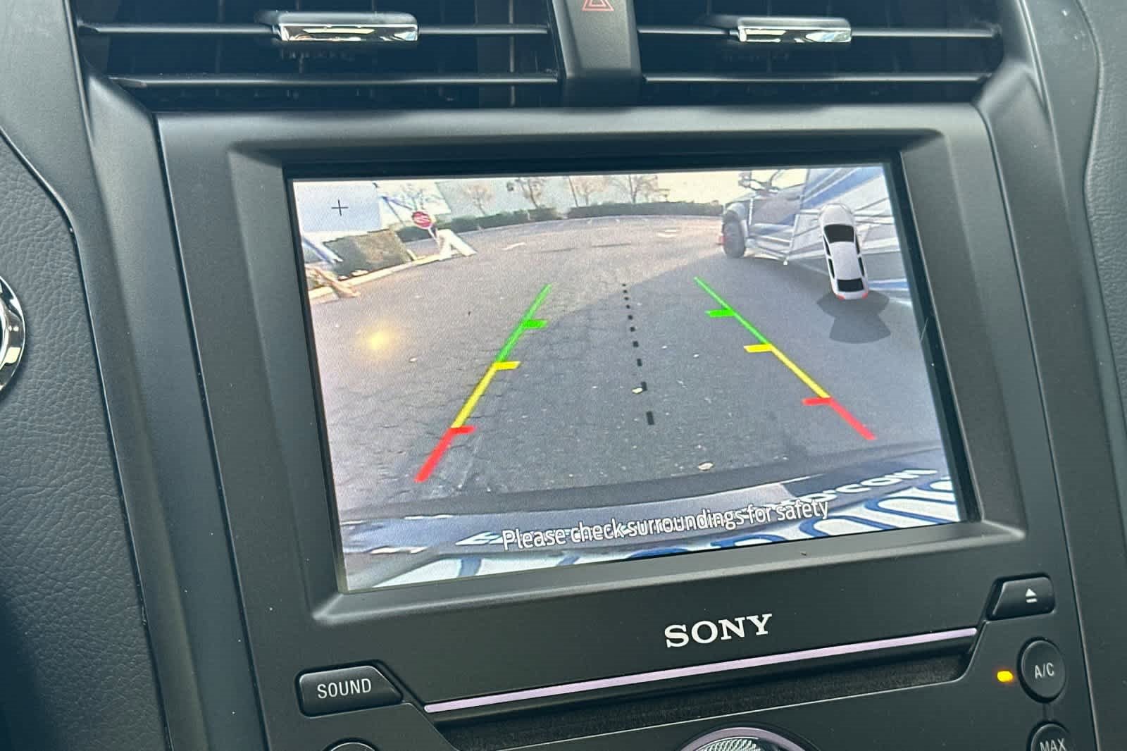 Used 2020 Ford Fusion Titanium image 19