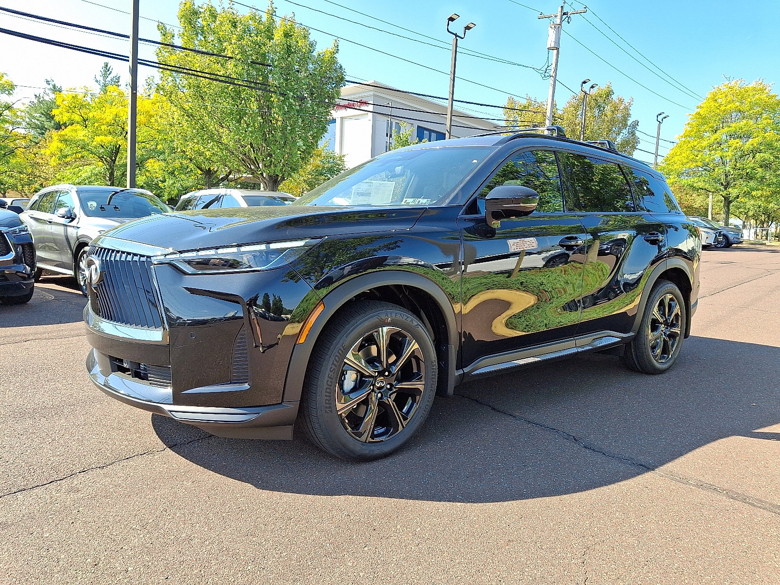 New 2026 INFINITI QX60 Autograph w/ Autograph Tech Package image 2