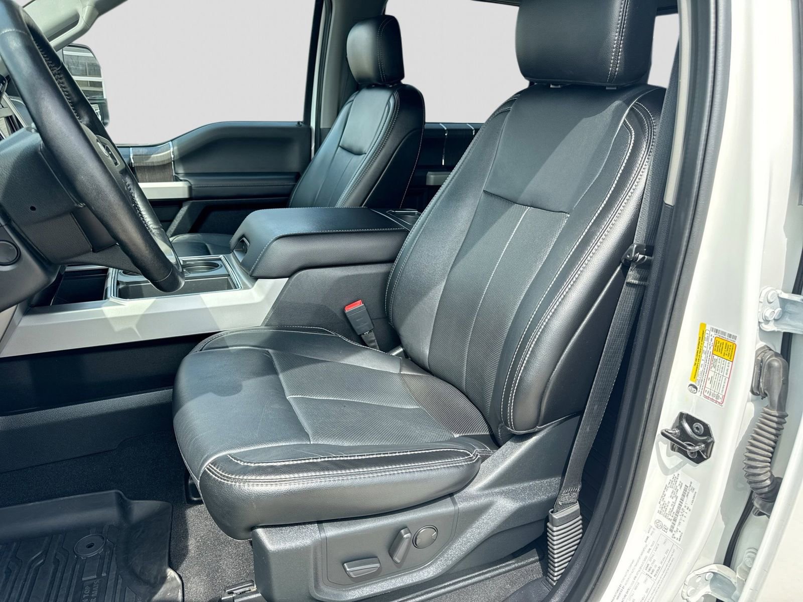 Used 2020 Ford F250 Lariat AWD/4WD image 15