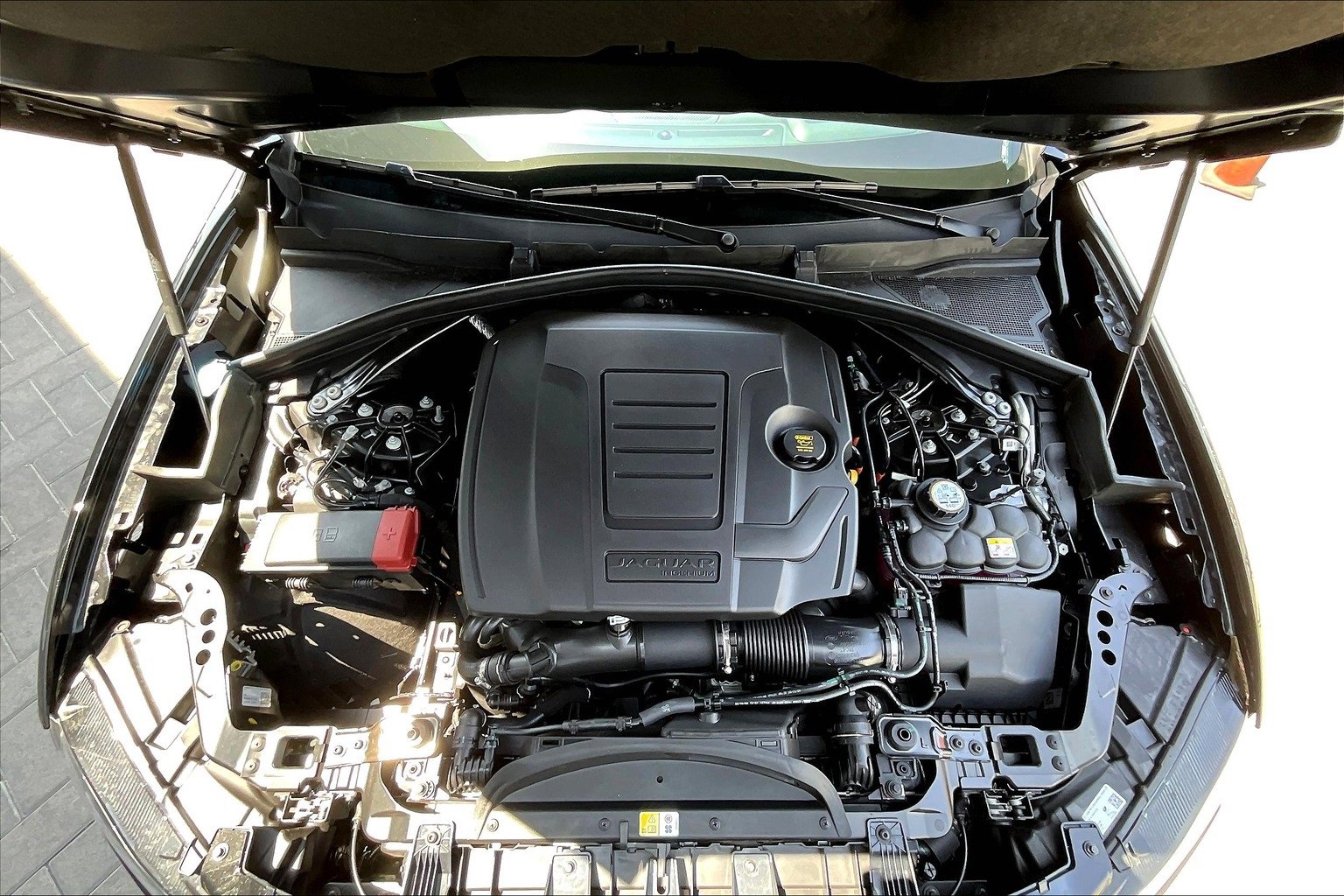 New 2026 Jaguar F-PACE R-Dynamic S image 11