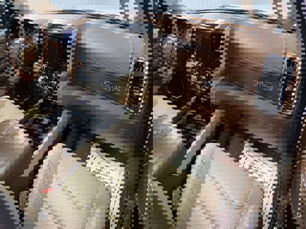 Used 2019 RAM 1500 Laramie image 6