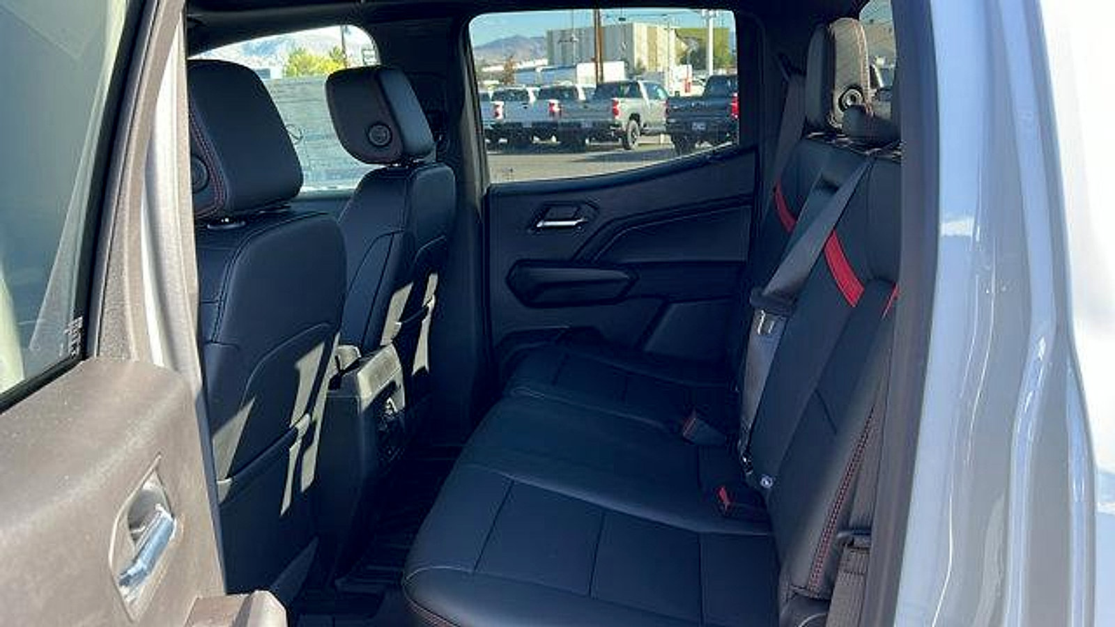 New 2026 Chevrolet Colorado Z71 w/ Technology Package image 15