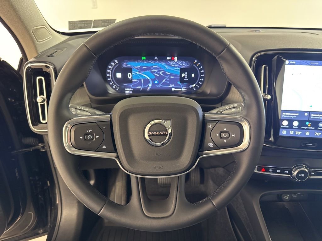 Used 2026 Volvo XC40 B5 Plus w/ Protection Package Premier image 12