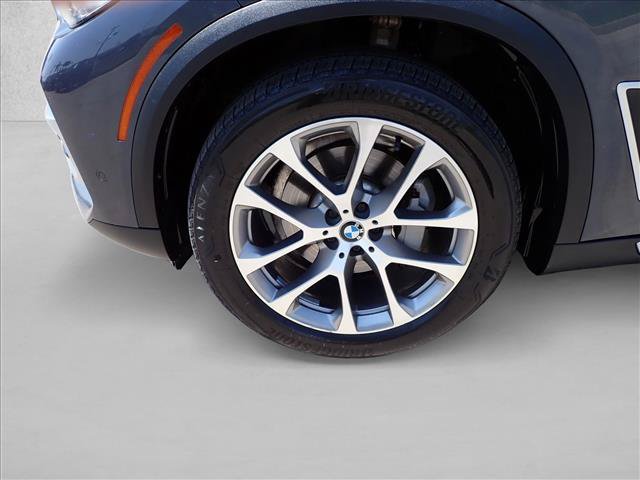 Used 2019 BMW X5 xDrive40i w/ Premium Package 2 AWD/4WD image 7