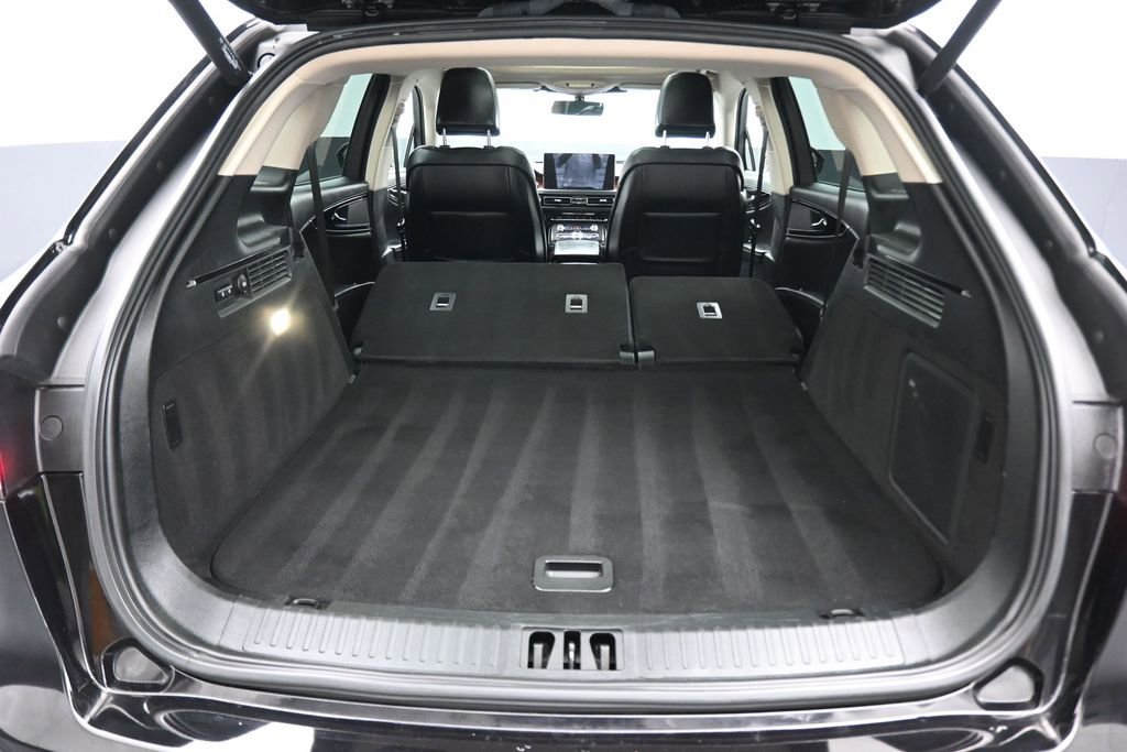 Used 2022 Lincoln Nautilus Reserve w/ Monochromatic Package AWD/4WD image 40