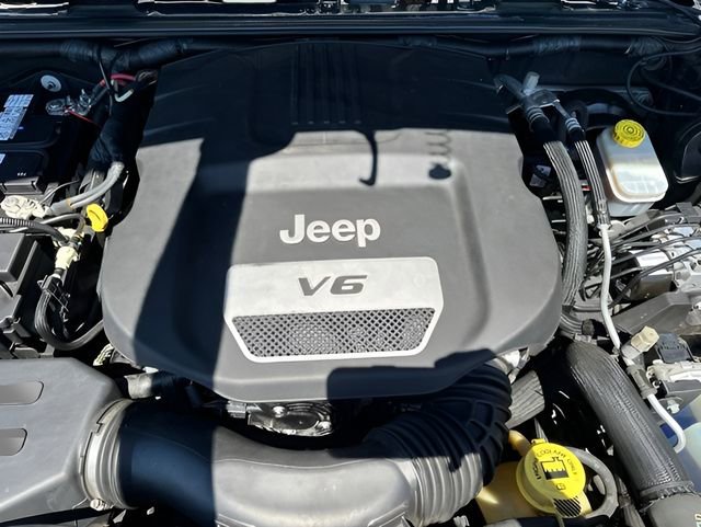 Used 2018 Jeep Wrangler Unlimited Sport AWD/4WD image 23