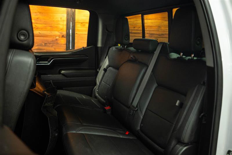 Used 2023 Chevrolet Silverado 1500 LTZ w/ LTZ Convenience Package II AWD/4WD image 10