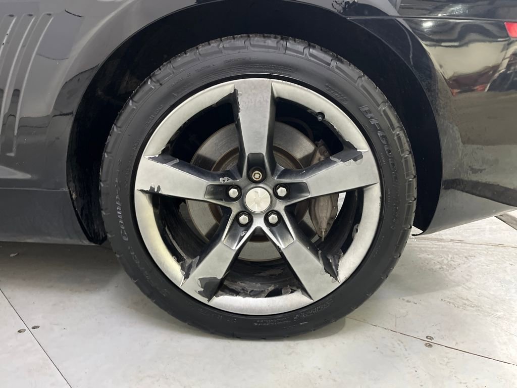 Used 2010 Chevrolet Camaro SS w/ RS Package image 13