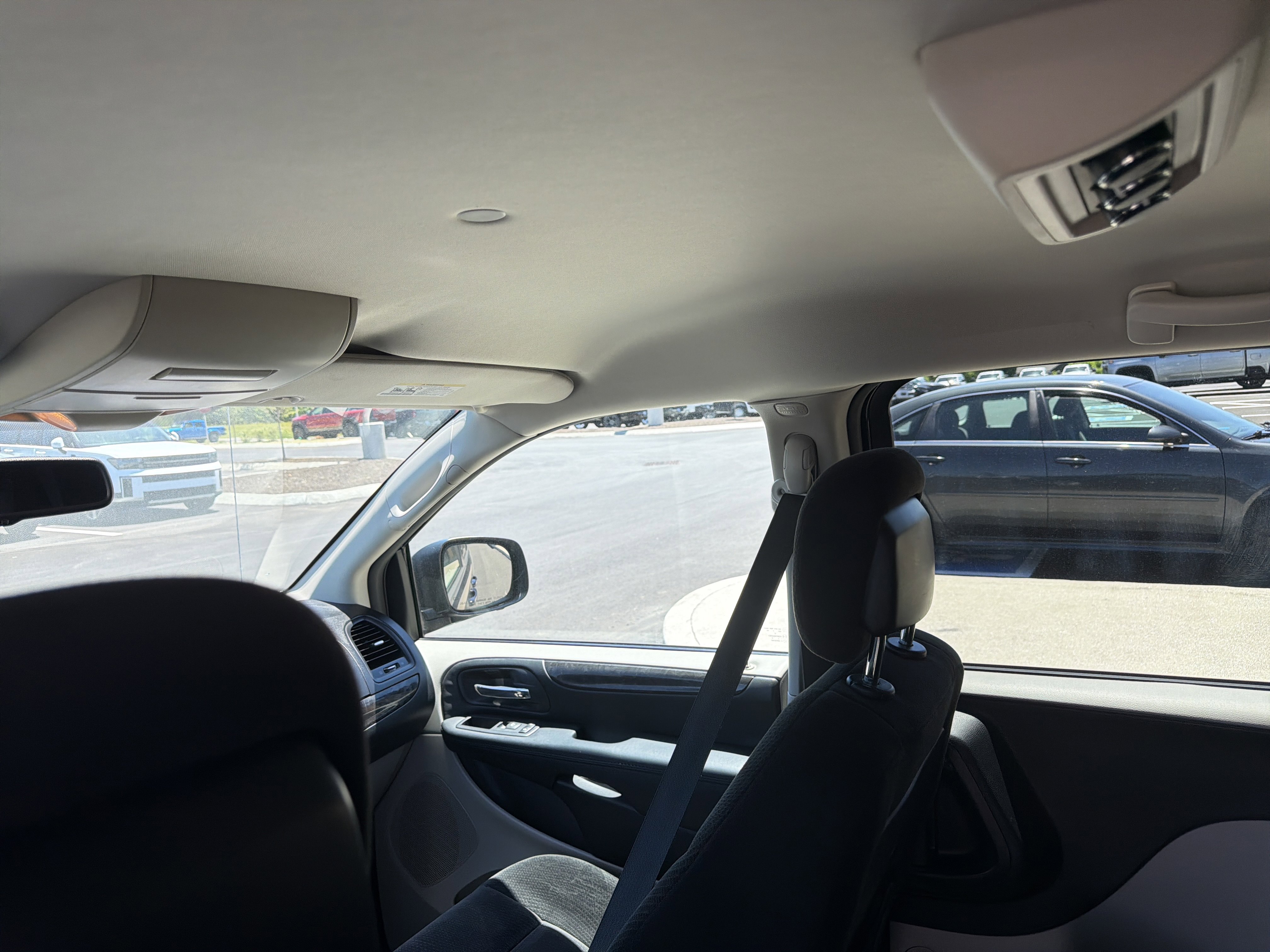 Used 2016 Dodge Grand Caravan SE w/ Quick Order Package 29E SE FWD image 27