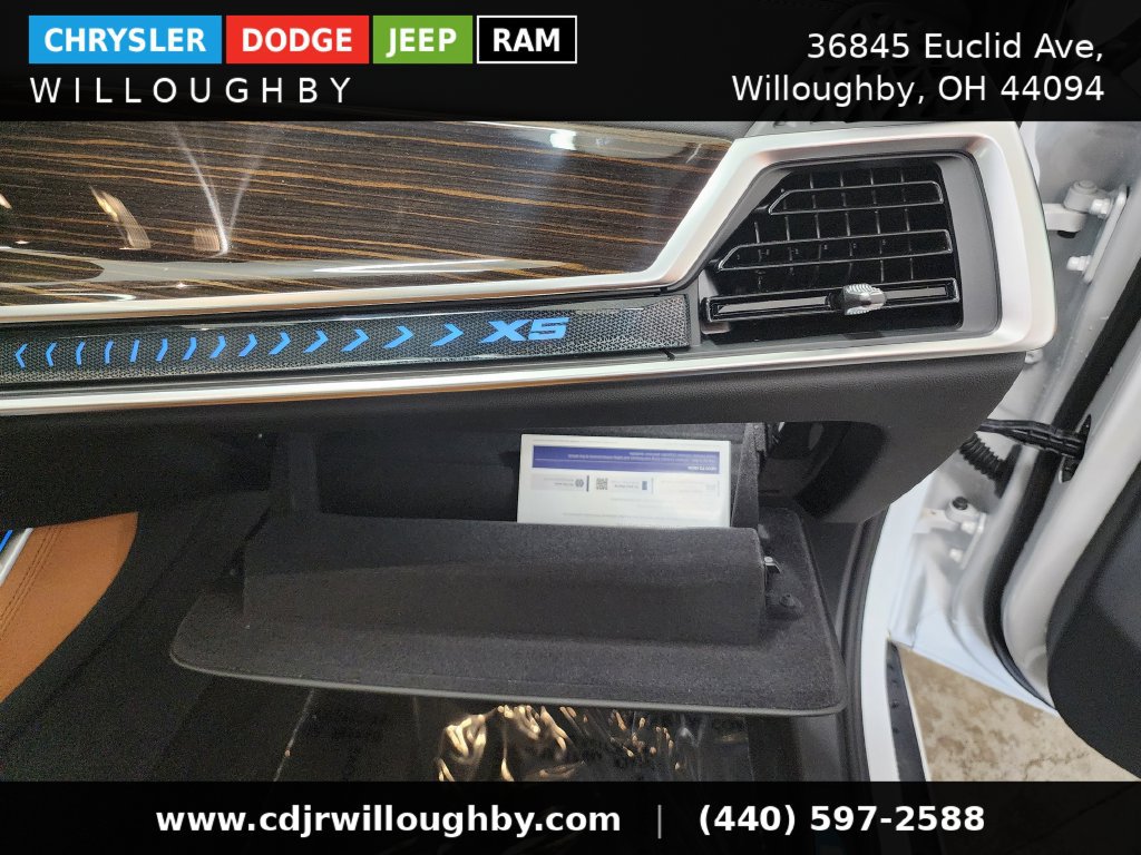 Used 2026 BMW X5 xDrive50e w/ Climate Comfort Package AWD/4WD image 40