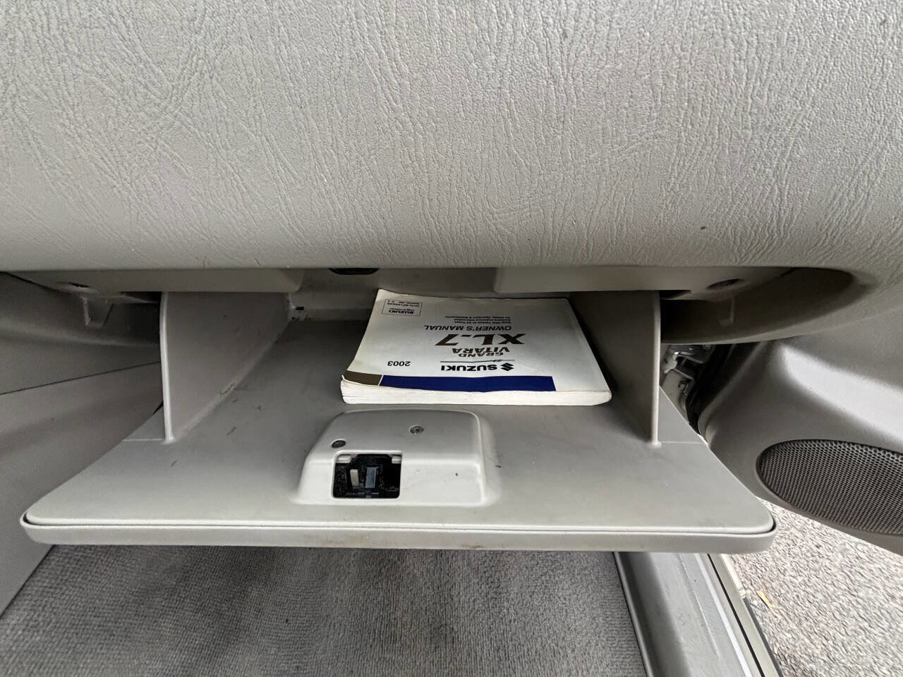 Used 2003 Suzuki XL7 4WD image 22